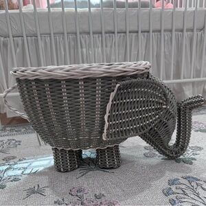 Pottery Barn Kids Woven Elephant Storage Basket in Gray and White